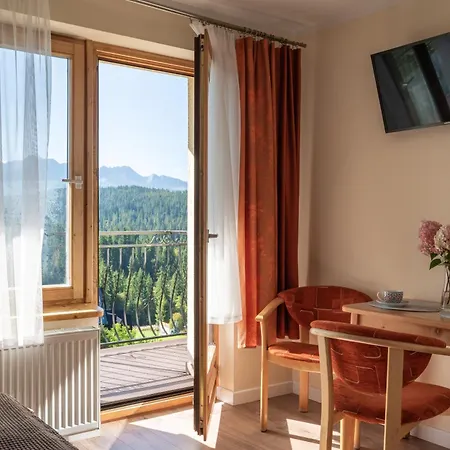 Casa de hóspedes Widok 3*
